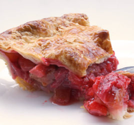 strawberry rhubab pie slice